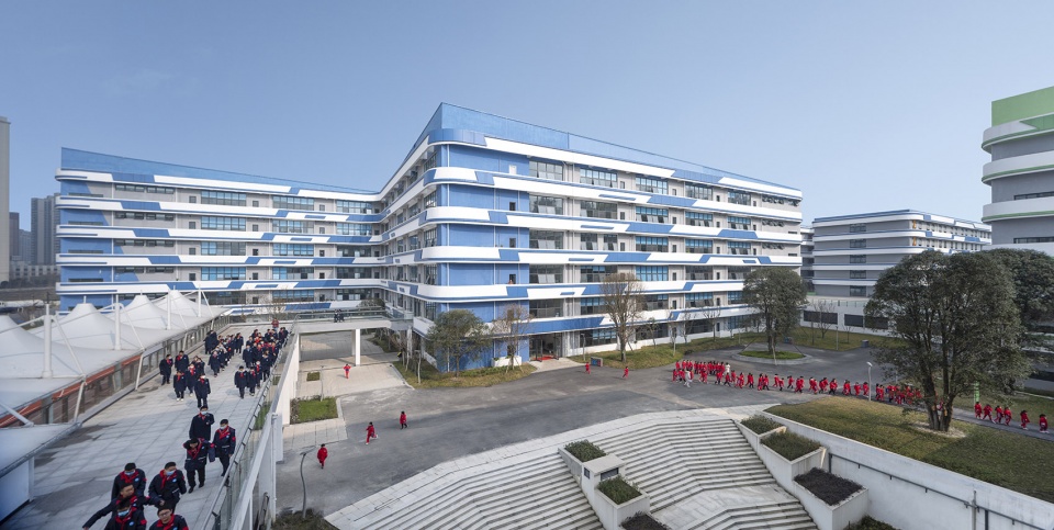 成都新世纪外国语学校光华校区