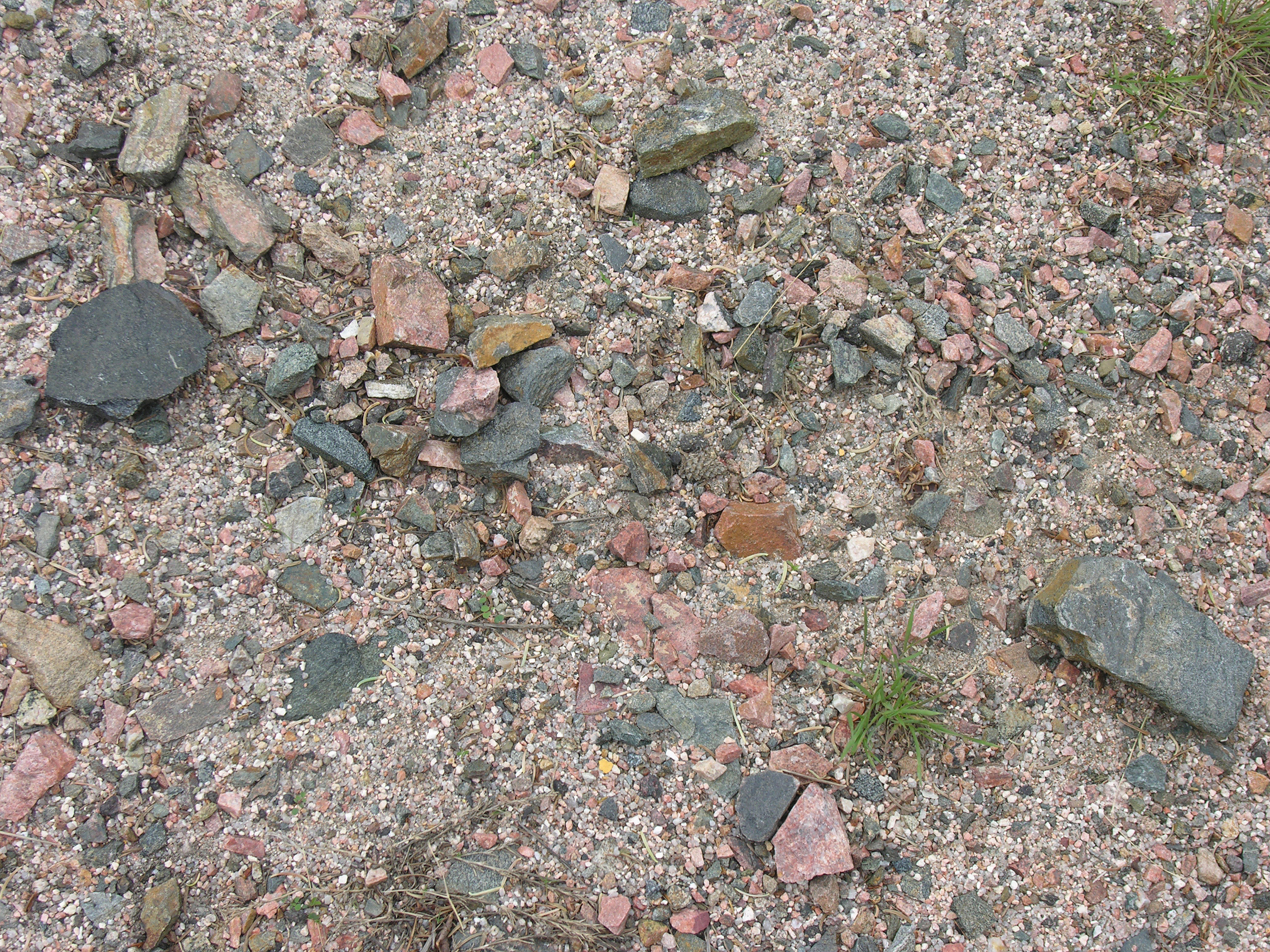 牛模网贴图提供精美好看的碎石贴图素材免费下载,本作品主题是碎石头