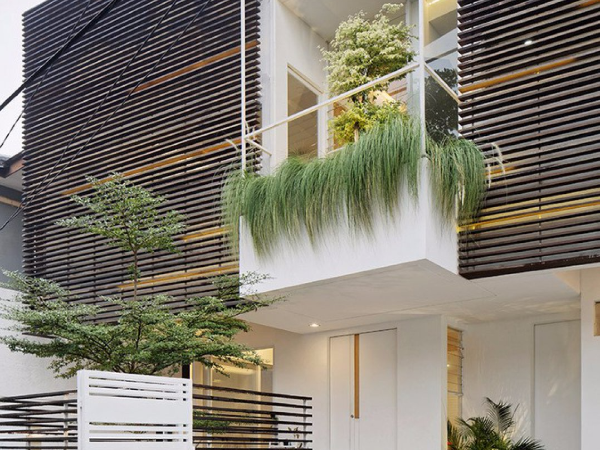 内嵌住宅——210㎡印尼住宅中搭建“飞行花园”