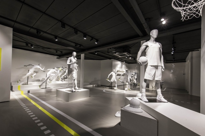 荷兰 运动品牌陈列店 | hans boodt mannequins _购物空间设计案例_牛