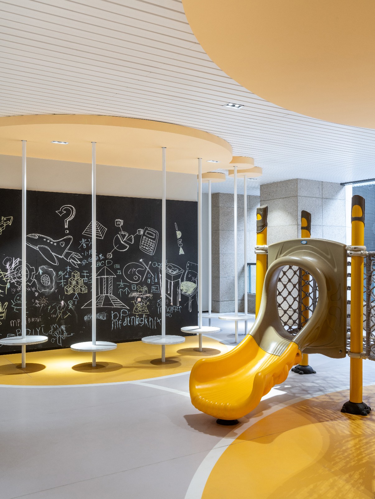 杨柳郡三期架空层项目