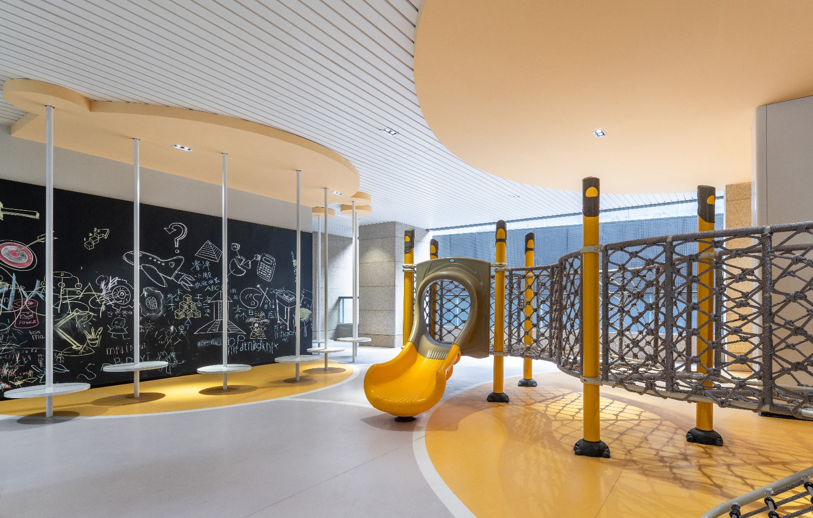 杨柳郡三期架空层项目