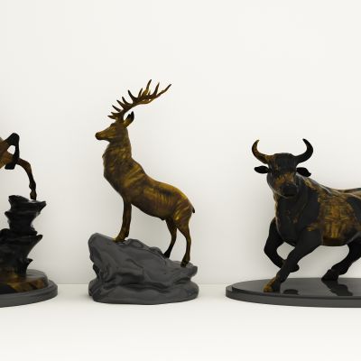 现代铜制马鹿羊牛雕塑摆件陈设品