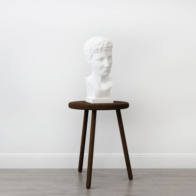 现代圆几石像组合