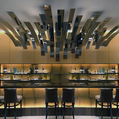 现代酒吧