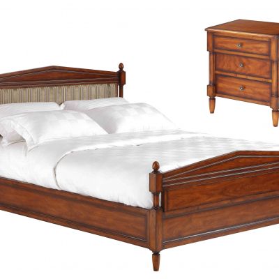 美式床和床头柜组合