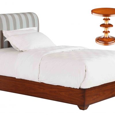 美式床和床头柜组合