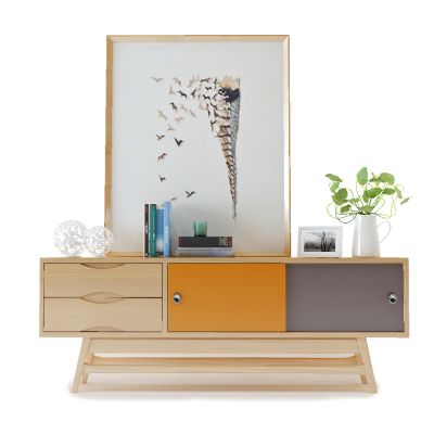 现代边柜及装饰品