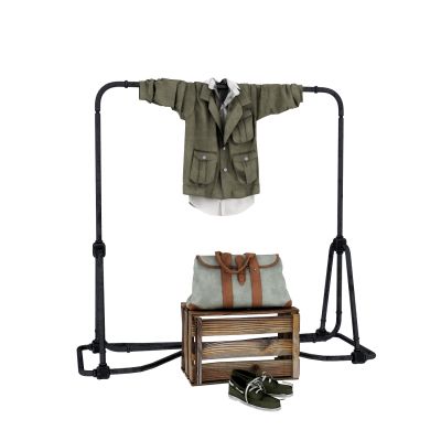 男装墙面架