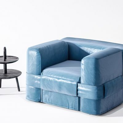 意大利CASSINA单人沙发