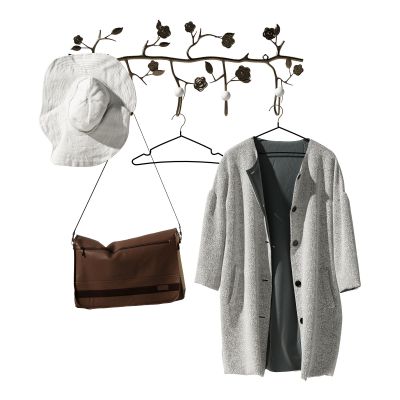 现代挂衣架