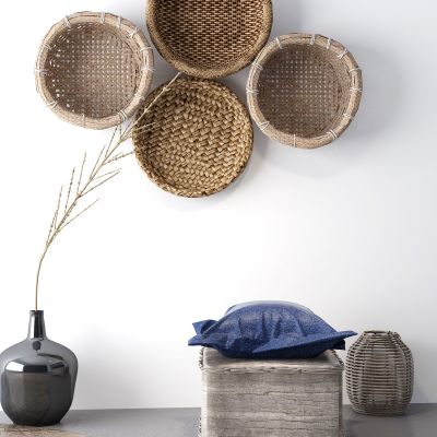 破旧编织藤编篮子筛子