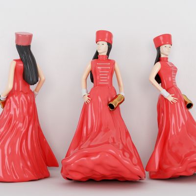 女人物雕塑摆件