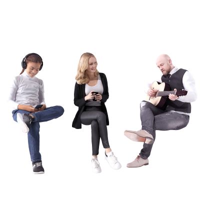 现代坐姿坐着的