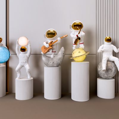 现代太空人玩具