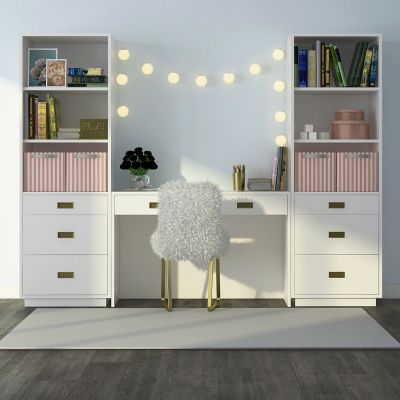 现代温馨儿童书桌