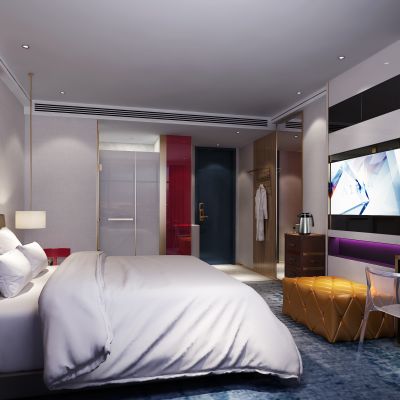 酒店大床房 床 电视背景 装饰画 门 写字桌椅 茶水柜 沙发 衣架