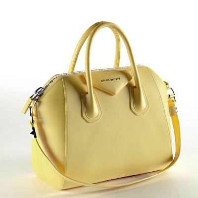 现代女士黄色手提包