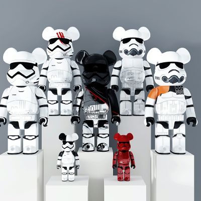 现代暴力熊玩偶雕塑,暴力熊雕塑摆件