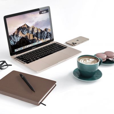 现代苹果电脑 笔记本手机 咖啡杯子