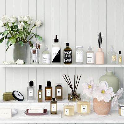 现代洗漱用品，化妆品，组合