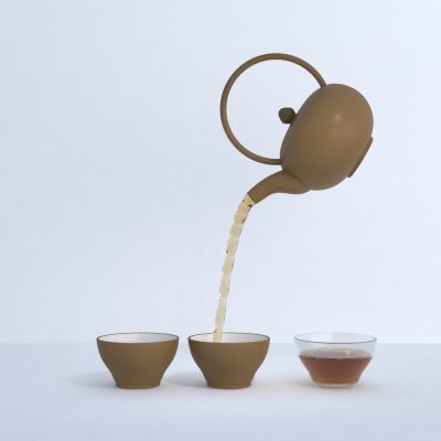 倒水的茶壶3D模型