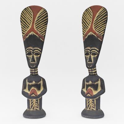 雕塑，雕像，萨满，民族雕塑，少数民族雕塑，面具，珊蛮，嚓玛，萨满教巫师，萨玛，萨满法师，鄂伦春族，鄂温克族，赫哲族和达斡尔族，青海土族，法师，土著，信物，古董，摆件陈设，饰品，室内雕塑摆件