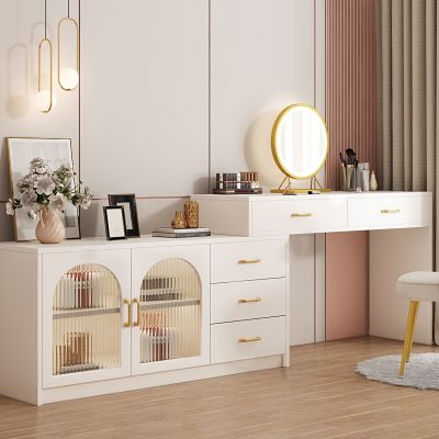 现代奶油风妆台妆椅组合_伸缩梳妆台_化妆品_梳妆镜_装饰品_花瓣椅_花瓶