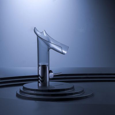 现代透明水龙头