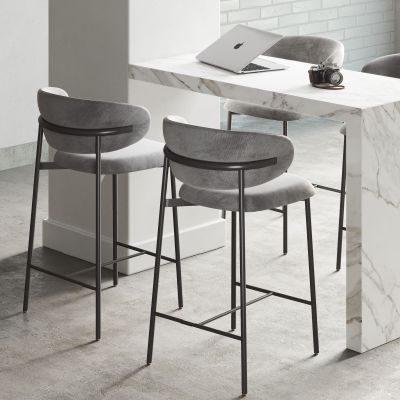 现代吧台吧椅组合