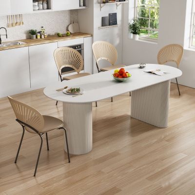  现代奶油风餐桌椅