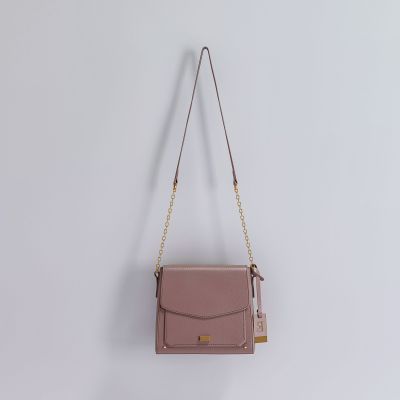 现代卡其色纯皮女包