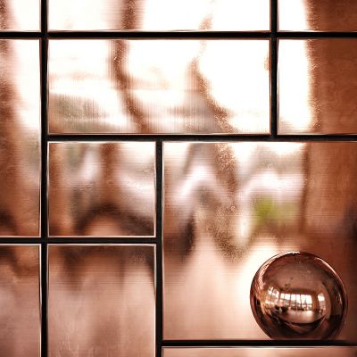 墙体门窗结构,地板及墙面石材背景