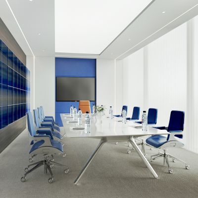 现代，会议室，办公，蓝色，极简，会议桌椅，灯光膜