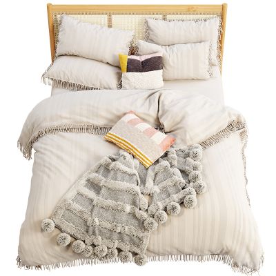 现代藤编双人床