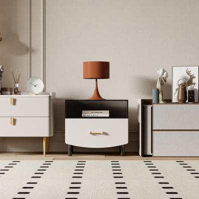 现代床头柜 摆件