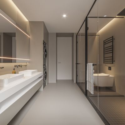 现代卫生间 浴室柜 洗脸盆 镜柜 玻璃隔断 浴缸 洗衣机 烘干机