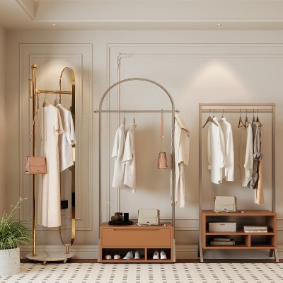 现代衣架 服饰包包 衣服