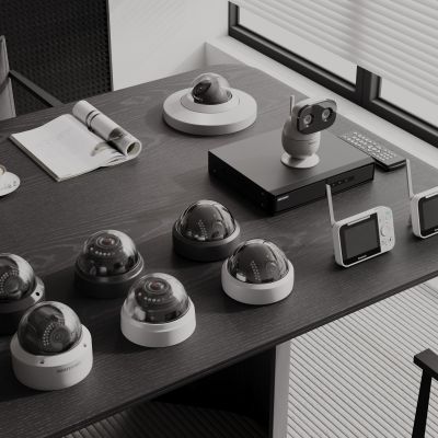 现代监控摄像头