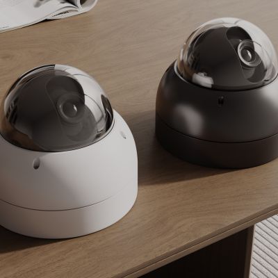 现代监控摄像头