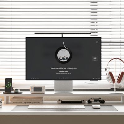 桌面摆件 办公桌  电脑桌 学习桌摆件 电脑 键盘 花瓶 耳机 台灯 手机