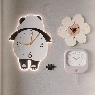 现代熊猫时钟 花朵挂钟 钟表 墙饰挂钟 装饰时钟