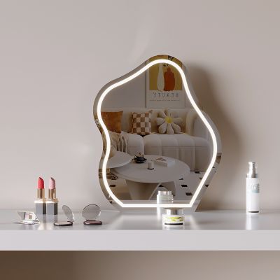 现代梳妆台 异形化妆镜  彩妆化妆品口红 装饰品摆件