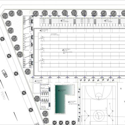 带儿童泳池的奥林匹克运动泳池