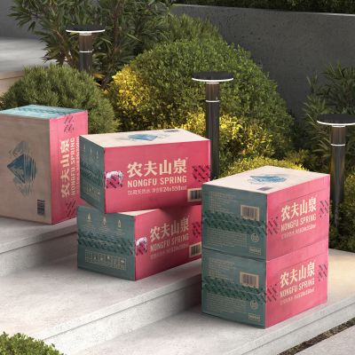 箱装农夫山泉