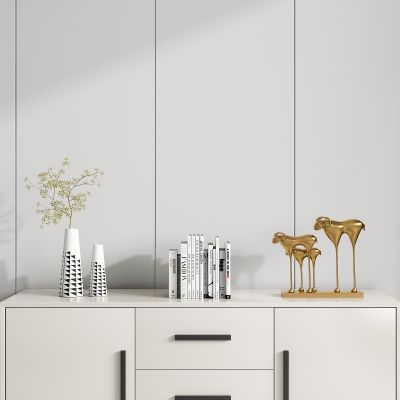 现代饰品摆件